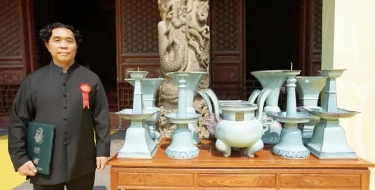 世家传承 ｜《人民日报》报道钧瓷大师孔相卿事迹