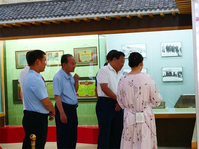 P1044735.JPG P1044735.JPG