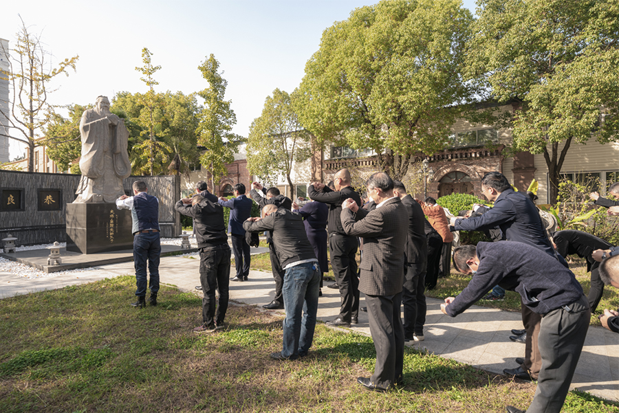 未标题-4.jpg 未标题-4.jpg